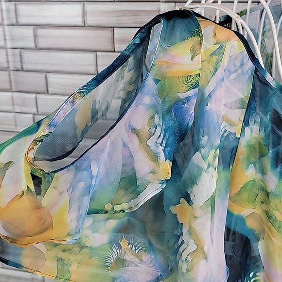 a.n.a watercolor print blouse  Size L - Picture 5 of 11